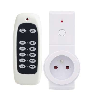 French  Plug-in   Wireless  Remote Control Socket switch